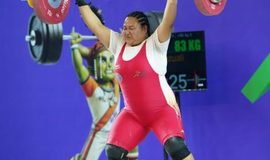 वेटलिफ्टिंग में महिला  खिलाड़ियों ने दिखाया दम :  मिजोरम की ज़ोसांगज़ुआली ने स्वर्ण,असम की पिंकी ने रजत और मध्यप्रदेश की गुंजन उइके ने उठाया कांस्य
