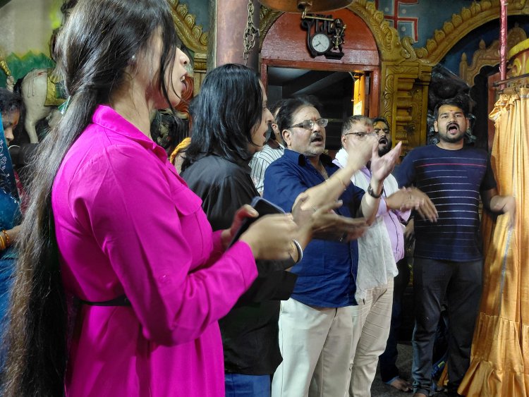 समाजसेवी कुबेर राठी के 'हनुमान सेवा' के 15 वर्ष पूर्ण, चामुण्डा दरबार में टेका मत्था