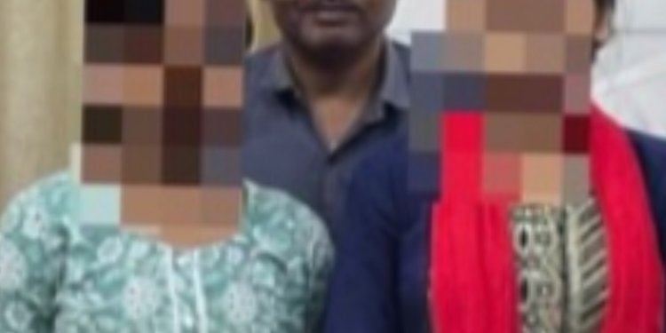 Crime News :  रायपुर पुलिस ने ढूंढ निकालीं दो सहेलियां : घर से बिना बताए निकलीं, ट्रेन बदलकर पहुंच गईं महाराष्ट्र