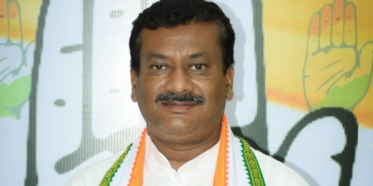 ट्रिपल इंजन सरकार का तुगलकी फ़रमान : धनंजय ठाकुर