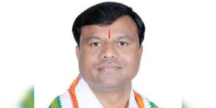 पीसीसी अध्यक्ष दीपक बैज ने सरकार को घेरा, कहा-राज्य में अफीम की खेती की हो निष्पक्ष जांच