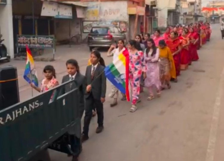 भगवान महावीर जन्म कल्याणक महोत्सव : बालोद की भव्य प्रभात फेरी में शामिल हुए सैकड़ों जैन समुदाय के लोग