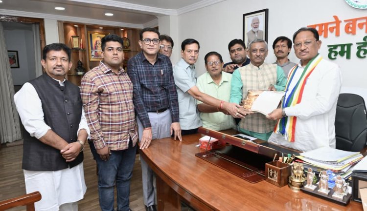 मुख्यमंत्री विष्णुदेव साय को महावीर जयंती पर महोत्सव समिति ने किया आमंत्रित