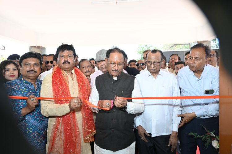 मुख्यमंत्री विष्णुदेव साय ने किया कौशल्या माता मंदिर परिसर चंदखुरी में कायस्थ मंगल भवन का लोकार्पण