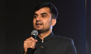 छोटी शुरुआत से बड़ी पहचान :  छोटे क्लिनिक से लंदन संसद तक : डॉ. उत्कर्ष त्रिवेदी का सफर बना मिसाल