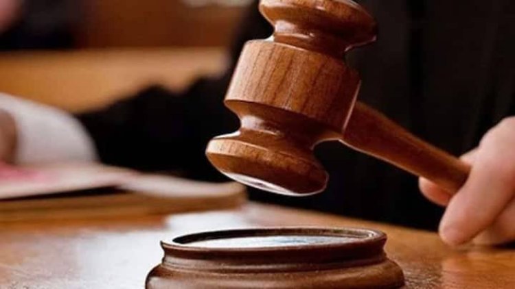 हाई कोर्ट का कड़ा रुख "सड़क पर बर्थडे मनाया तो करना पड़ सकता है अवमानना का सामना" जुर्माना देकर छूट जाते हैं...
