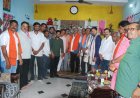 धरसीवां में घर-घर पहुंचे सांसद बृजमोहन अग्रवाल: ग्रामीणों के साथ रात्रि भोज,विकास और जनकल्याण को लेकर कई अहम घोषणाएं