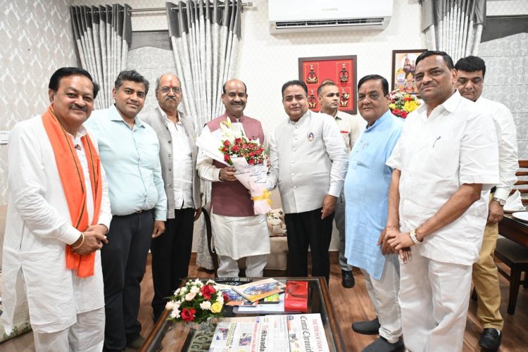 लोकसभा अध्यक्ष ओम बिरला से मिला चेम्बर प्रतिनिधिमंडल, सौंपा ज्ञापन