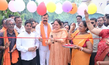 रायपुर को मिले दो नए मॉडर्न गार्डन :डेढ़ करोड़ की परियोजना का लोकार्पण, ग्रामीण क्षेत्र में 1.43 करोड़ के विकास कार्यों का भूमिपूजन