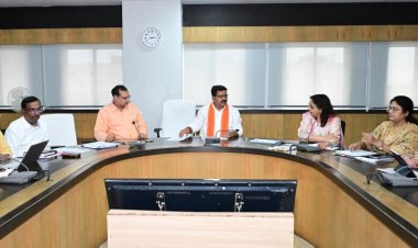 उप मुख्यमंत्री विजय शर्मा का बड़ा फैसला : छत्तीसगढ़ में एआई तकनीक से होगा प्रधानमंत्री ग्राम सड़क योजना की सड़कों का निरीक्षण