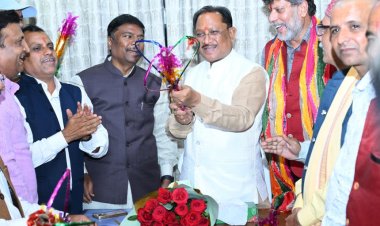 बस्तर गोंचा महापर्व का निमंत्रण : मुख्यमंत्री विष्णु देव साय ने तुपकी चलाकर दी भगवान जगन्नाथ को सलामी