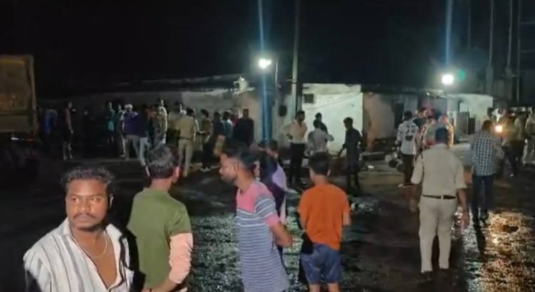 रायपुर की फैक्ट्री में भीषण ब्लास्ट : तीन मजदूरों की मौत,मची अफरा-तफरी