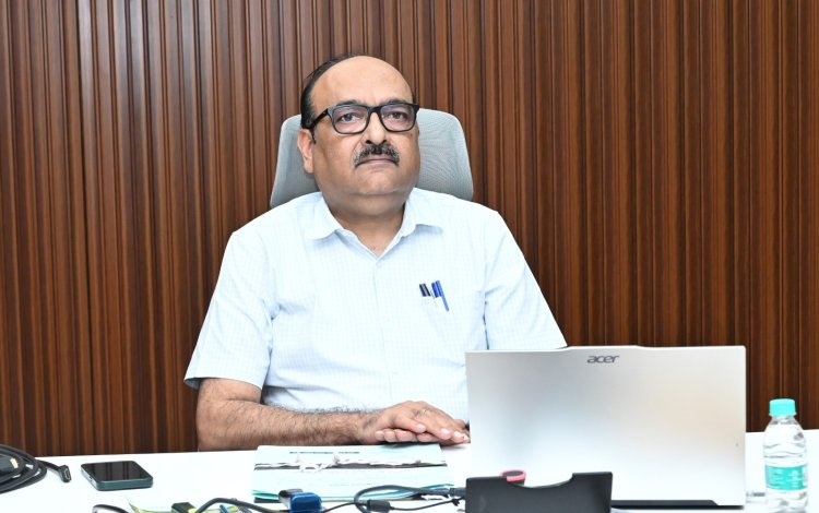 स्वतंत्रता दिवस की तैयारियां शुरू : मुख्य सचिव ने ली अधिकारियों की उच्च स्तरीय बैठक