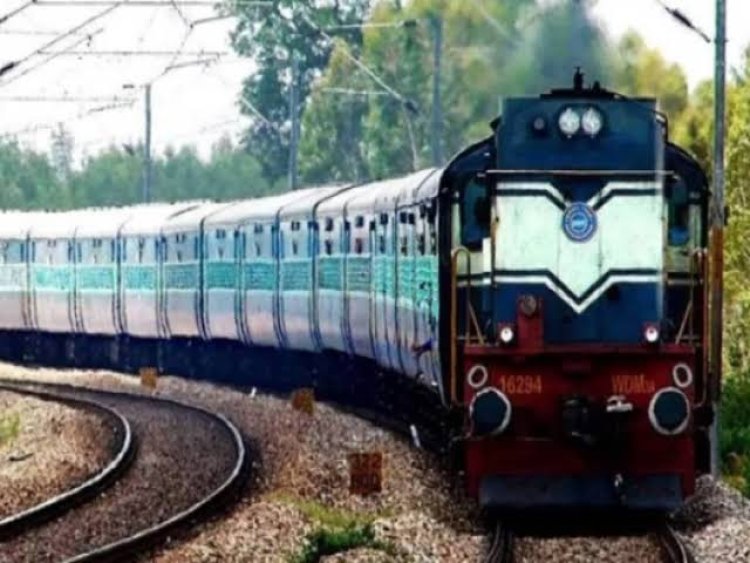 श्रावणी मेले के लिए रेलवे का फैसला, महादेवसाल स्टेशन पर होगा 8 ट्रेनों का स्टॉपेज